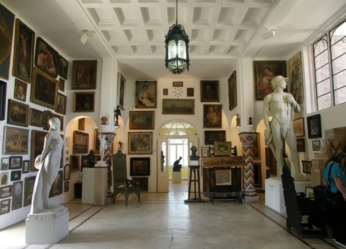 Galerie de sculptures et de tableaux