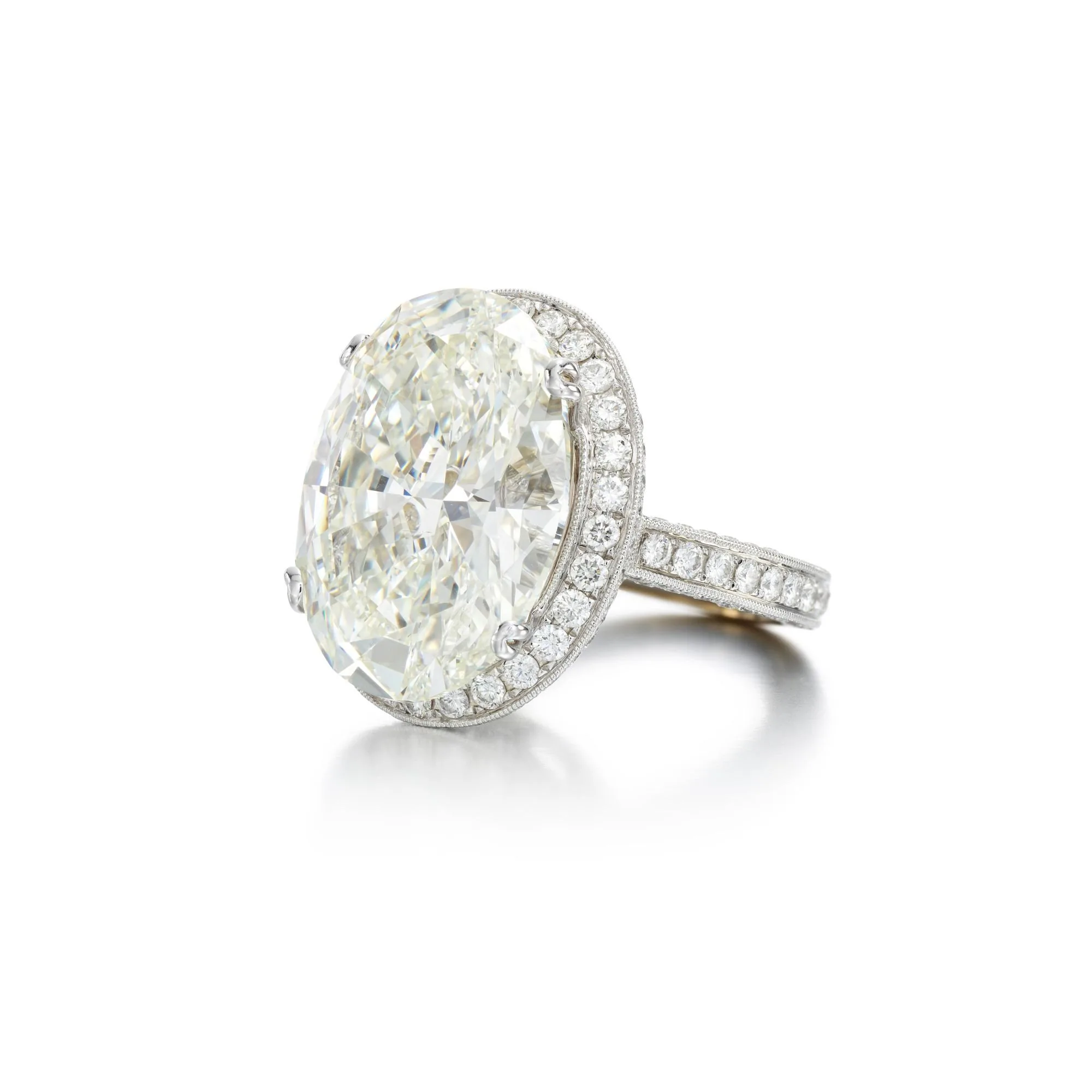 Diamantring und Schmuckfassung